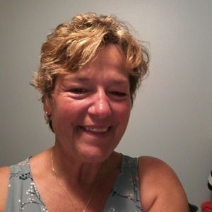 Meet your Posher, Marci